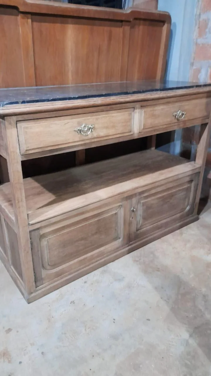 Aparador de roble con mármol Portoro negro, ideal rack TV