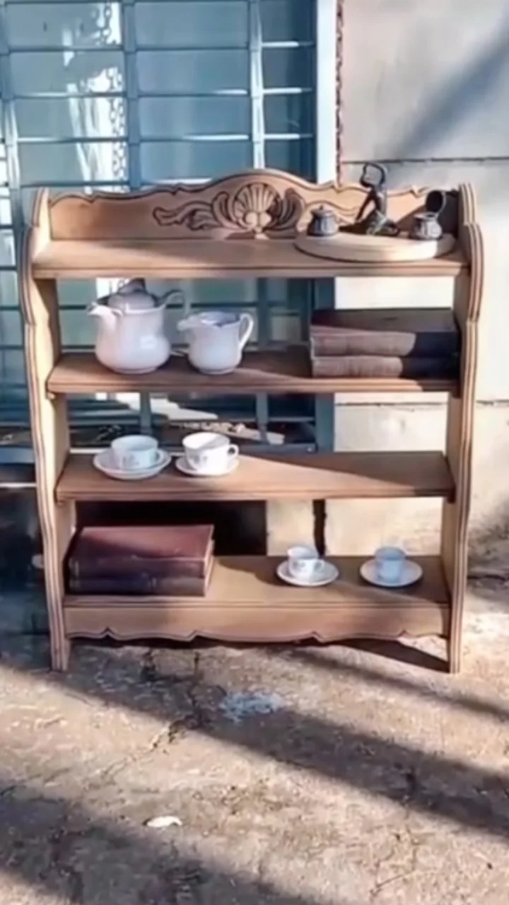 Biblioteca petit de estilo provenzal